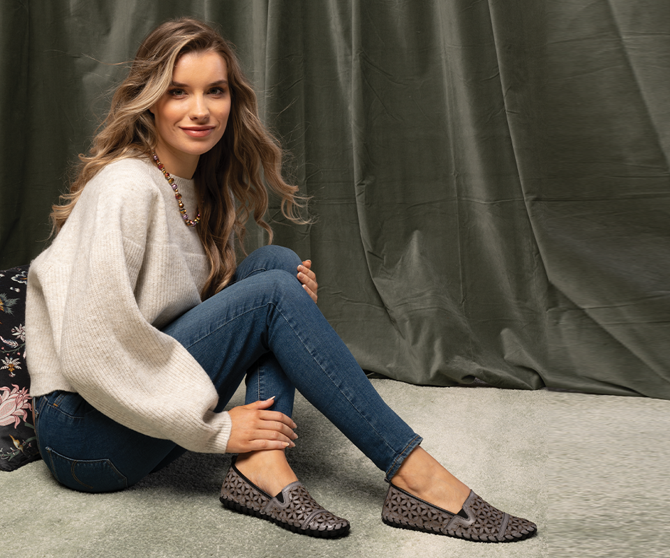 Spring Footwear - Official Corporate Site – Spring Footwear Corporation